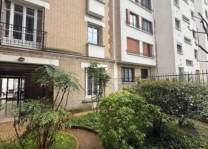 Tour Eiffel Molitor *