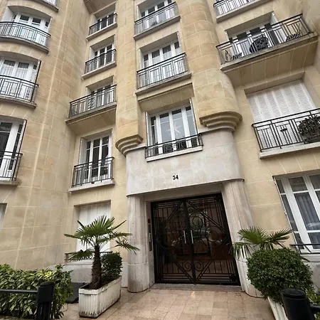 Tour Eiffel Molitor Appartement